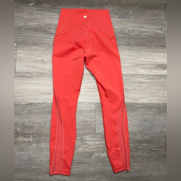 Lululemon train time 25” high rise leggings size 4 - Picture 2 of 7